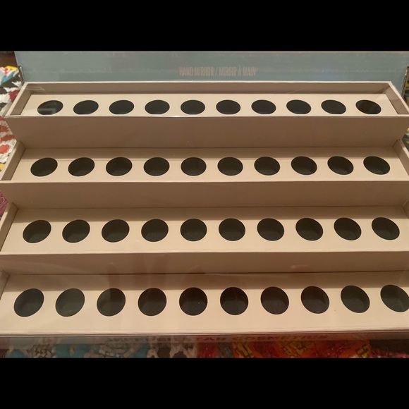 🌟NWT Jeffrey Star Orgy Velour Liquid Lipstick Makeup Display 🌟 - Picture 6 of 7